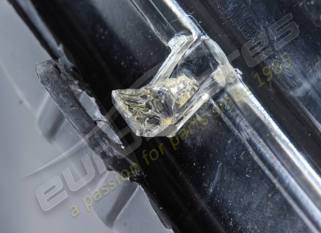 nouveau (autre) ferrari phare gauche nero daytona lhd numéro de pièce 69181771 (9)