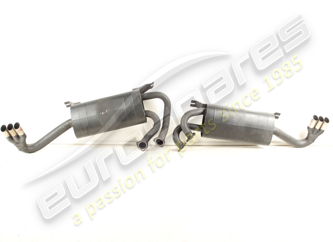 NOUVEAU (AUTRE) Eurospares PAIRE 365 GT4 BOÎTES ARRIÈRE SPORT BB ANSA . NUMÉRO DE PIÈCE EAP1488108 (1)