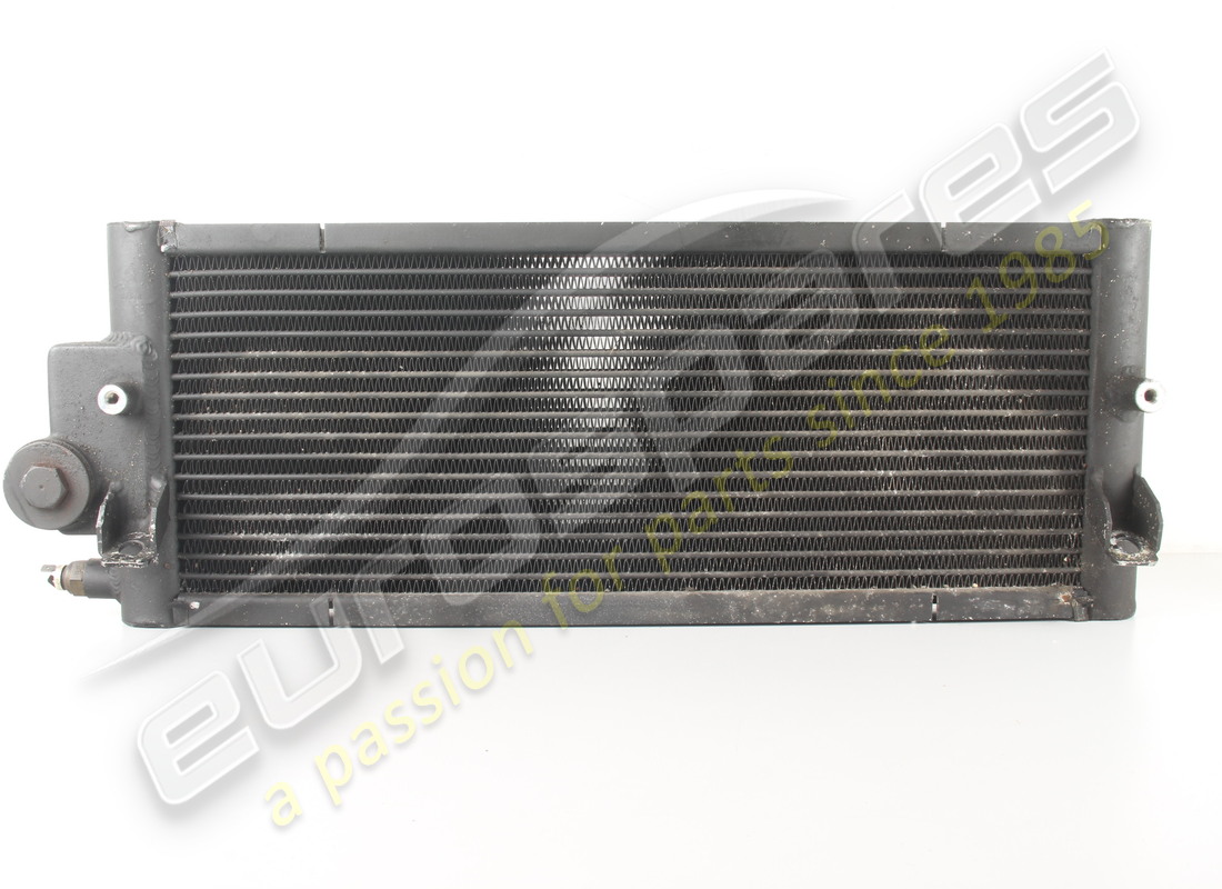 radiateur à huile ferrari utilisé. numéro de pièce 175696 (9)