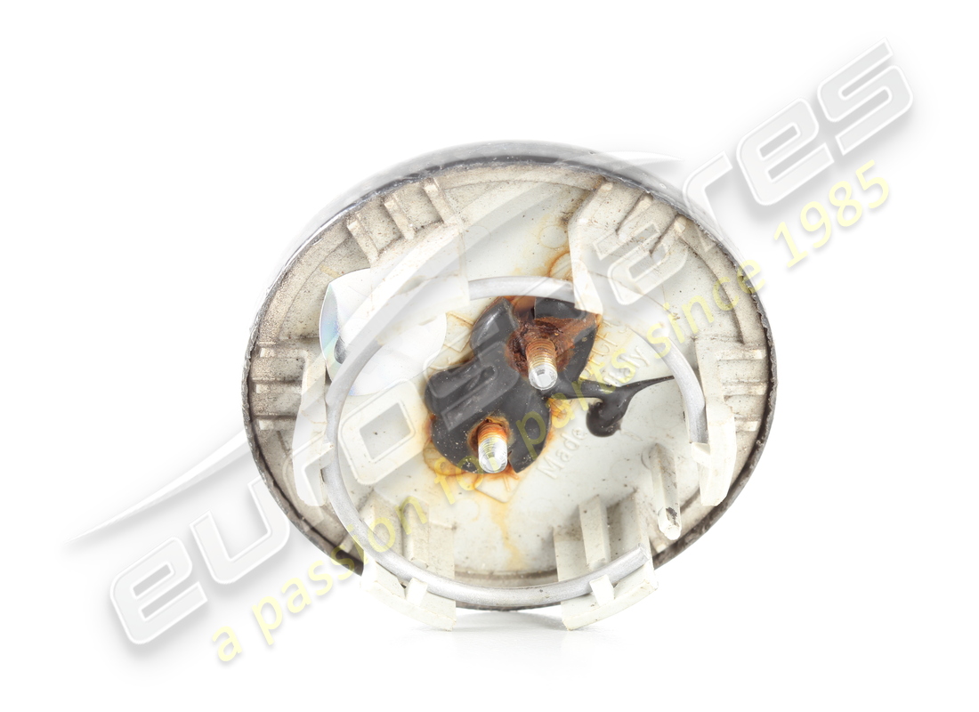 CACHE-MOYEU EN CARBONE D'OCCASION FERRARI. RÉFÉRENCE : 281089 (2) cache-moyeu en carbone d'occasion ferrari. référence : 281089 (2)