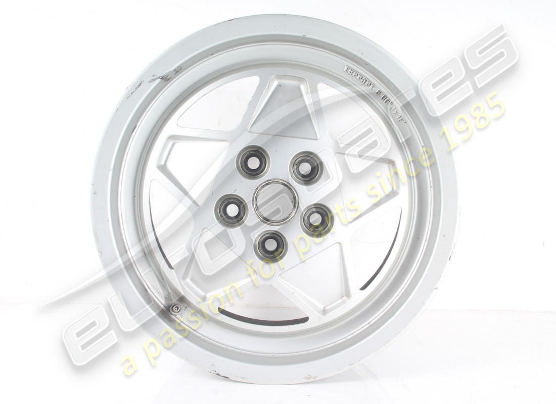 UTILISÉ Ferrari ROUE ARRIÈRE 8JX16 . NUMÉRO DE PIÈCE 130905 (1)