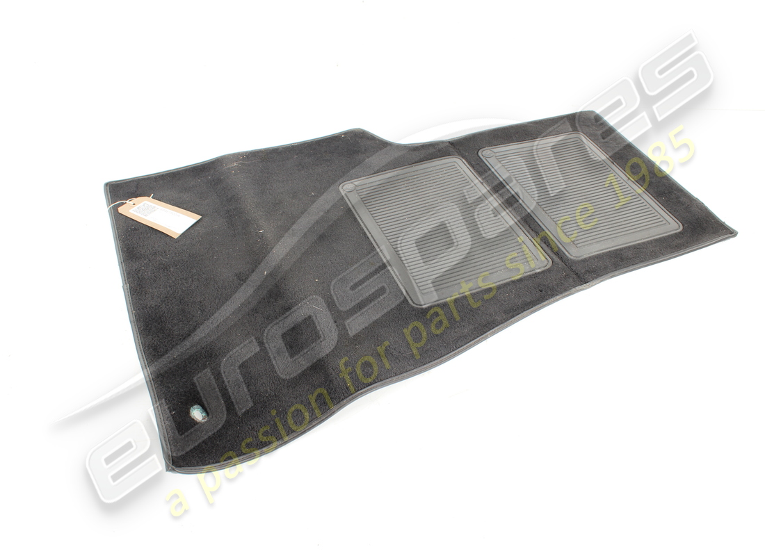 Tapis de sol passager avant amovible d'occasion (Ferrari). Numéro de pièce : 65461500A (1)