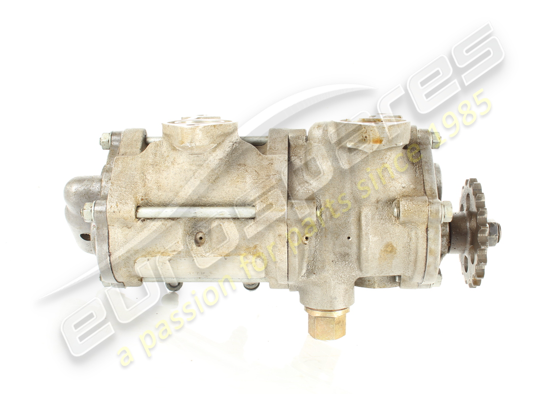 CORPS DE POMPE DE RÉCUPÉRATION D'OCCASION FERRARI AVEC BOULONS À GOUPILLE. RÉFÉRENCE 143276 (6) corps de pompe de récupération d'occasion ferrari avec boulons à goupille. référence 143276 (6)