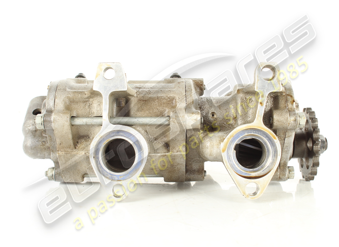 CORPS DE POMPE DE RÉCUPÉRATION D'OCCASION FERRARI AVEC BOULONS À GOUPILLE. RÉFÉRENCE 143276 (5) corps de pompe de récupération d'occasion ferrari avec boulons à goupille. référence 143276 (5)