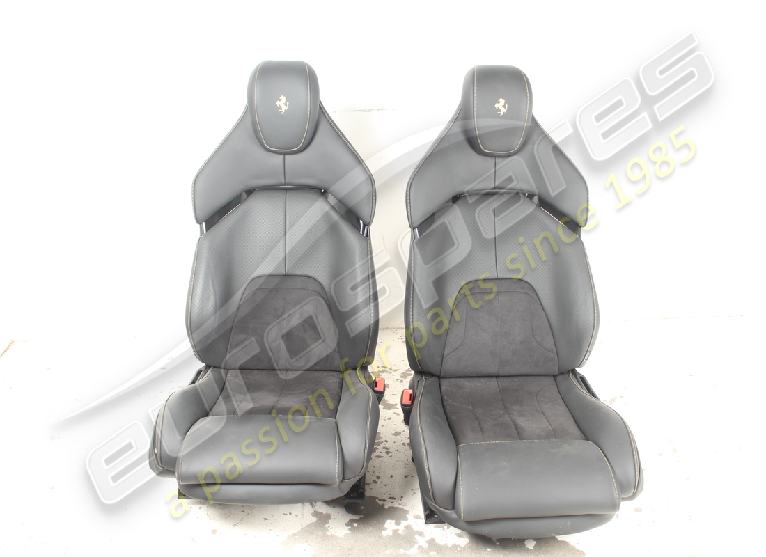 ensemble complet de sièges avant et arrière d'occasion eurospares. référence eap1564145 (8)