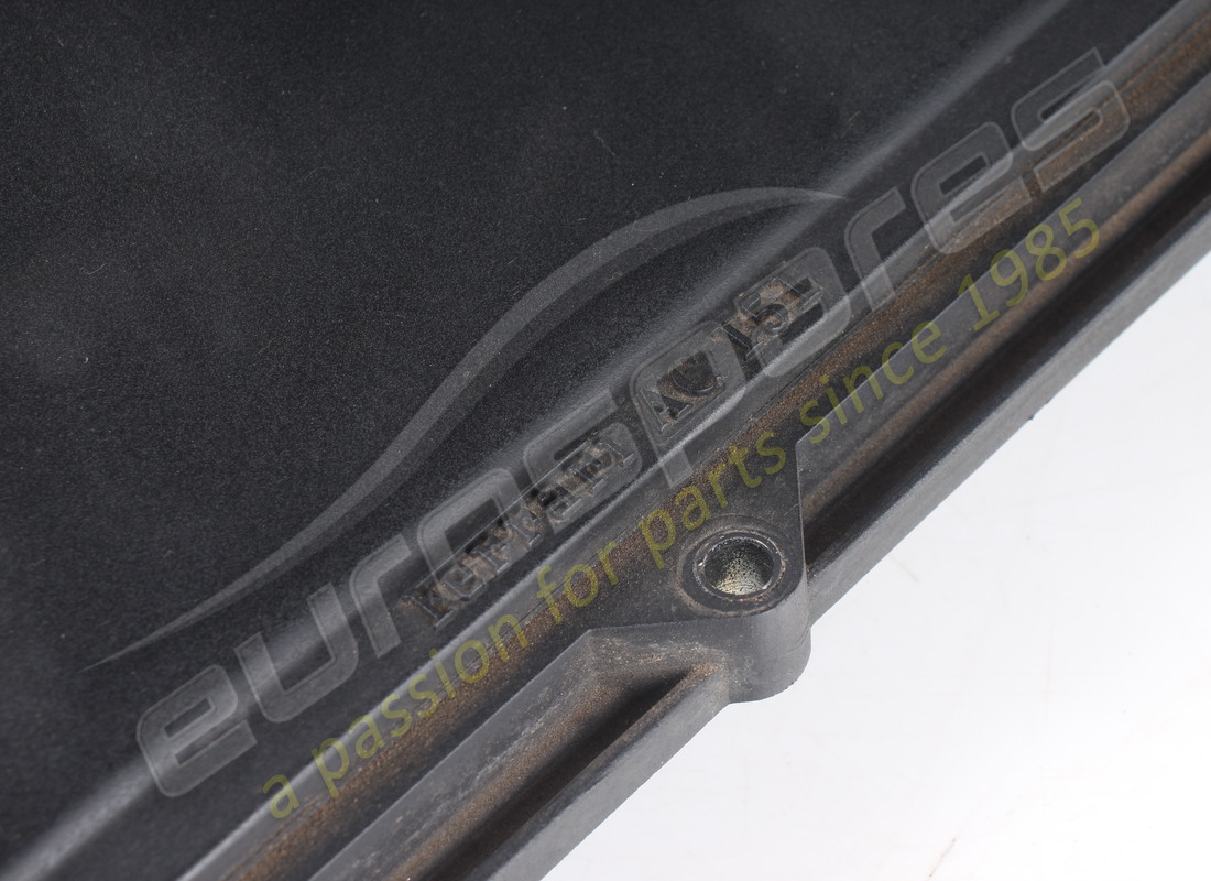 couvercle de conduit d'air d'occasion ferrari. numéro de pièce 265497 (2)