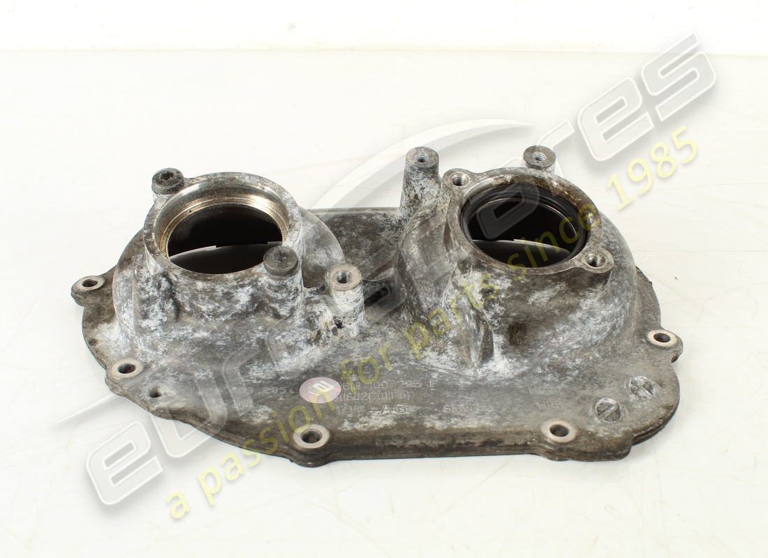 couverture utilisée de lamborghini. numéro de pièce 06m109285f (2)