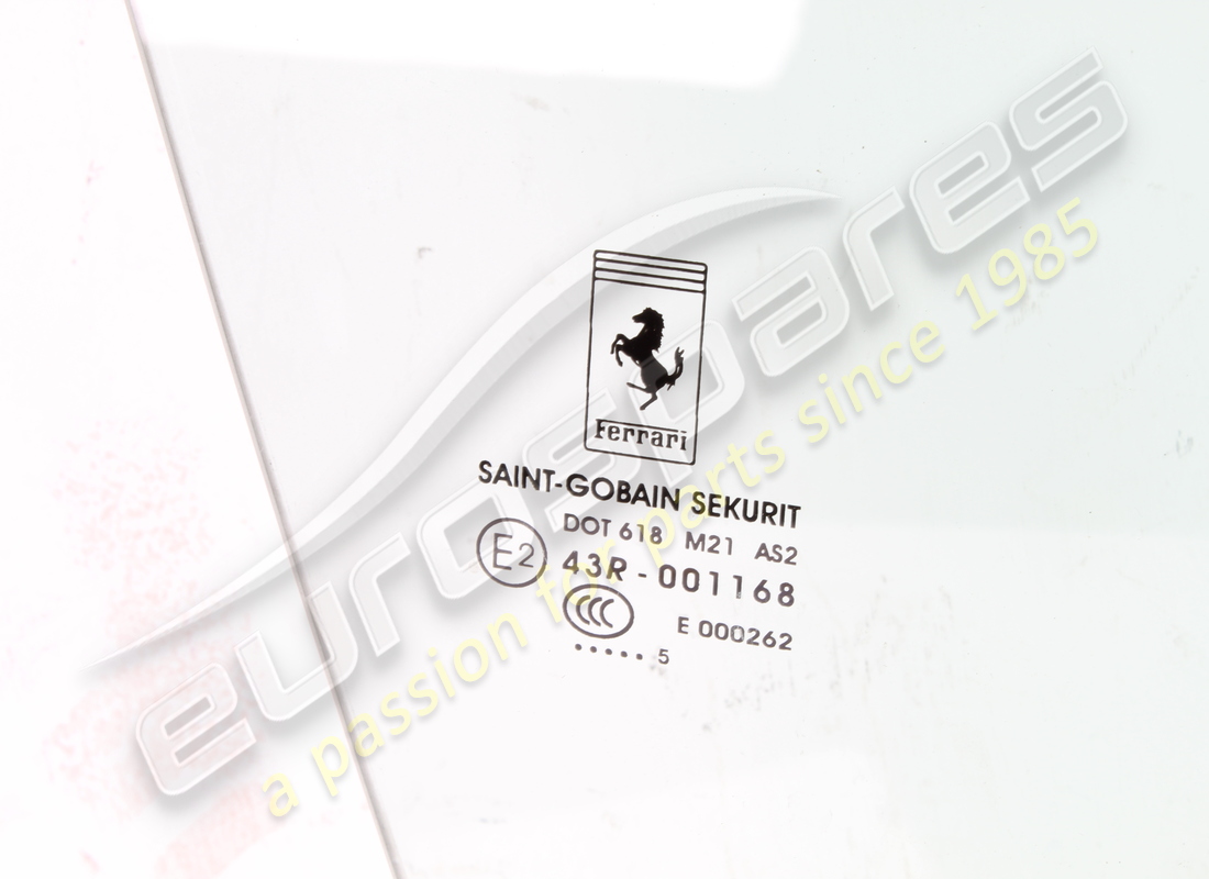 utilisé ferrari fenêtre de porte droite. numéro de pièce 86774300 (2)