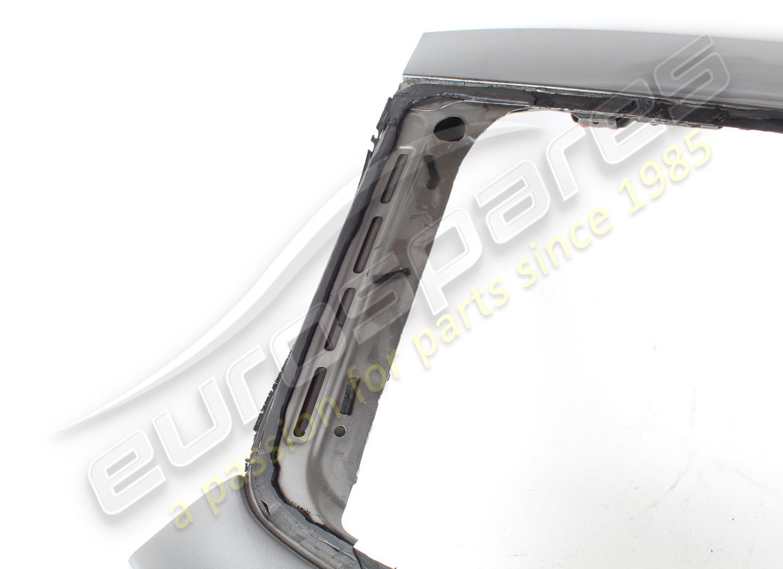ensemble de hayon utilisé ferrari. numéro de pièce 84025411 (3)