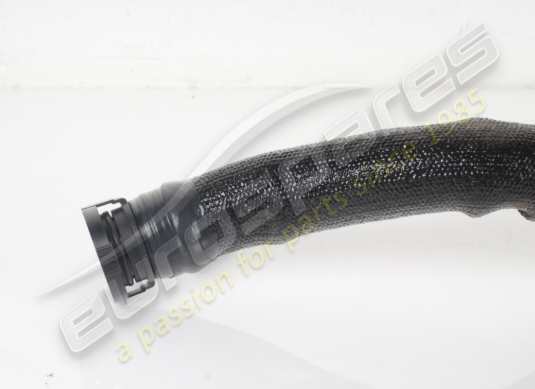 TUYAU DE VANNE DE DÉCHARGE RIGIDE GAUCHE D'OCCASION FERRARI. NUMÉRO DE PIÈCE 847290 (3) tuyau de vanne de décharge rigide gauche d'occasion ferrari. numéro de pièce 847290 (3)