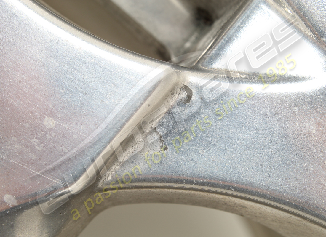 jeu de roues cassiopea d'occasion lamborghini (argent). référence 0r1400091 (22)