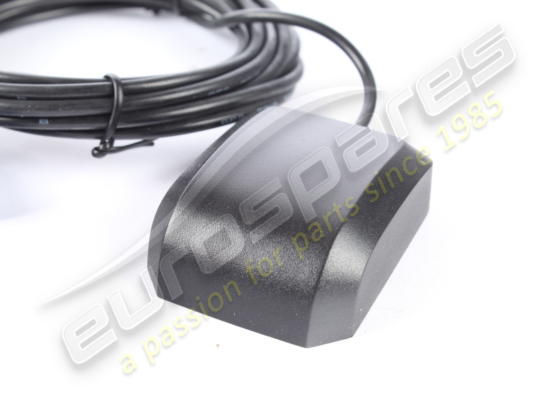 nouvelle antenne gps ferrari. numéro de pièce 789209 (1)