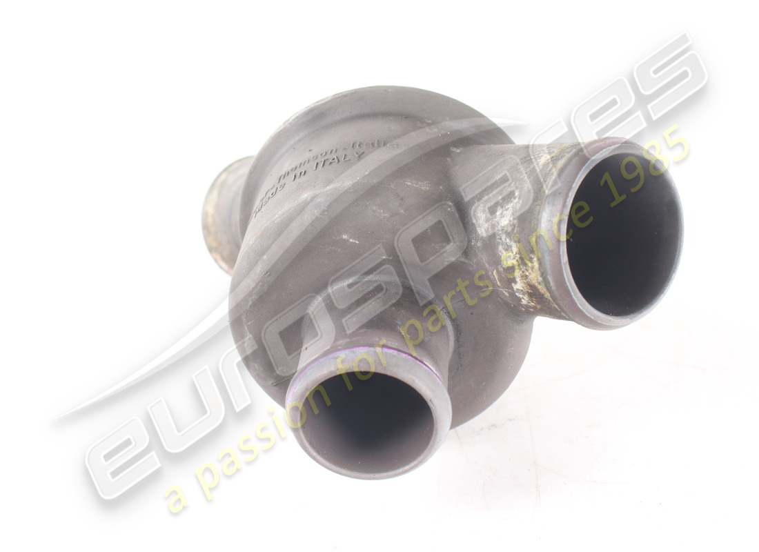 thermostat maserati utilisé. numéro de pièce 585045600 (2)