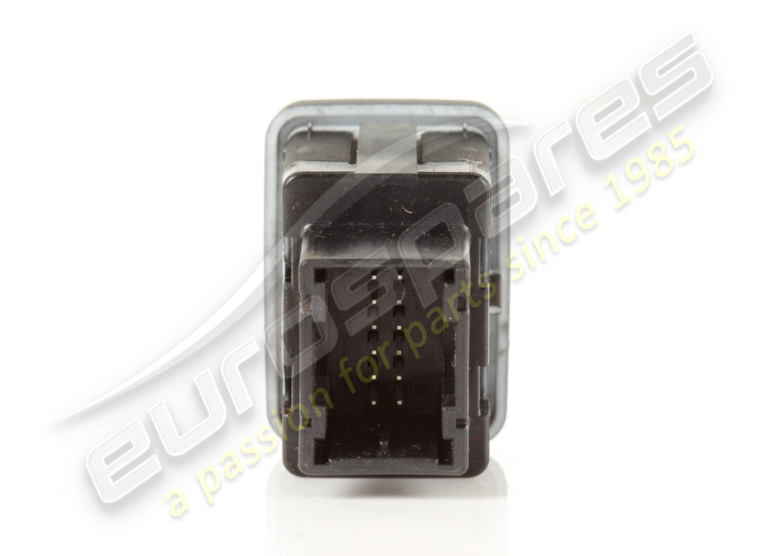 prise usb d'occasion ferrari. numéro de pièce 303226 (4)