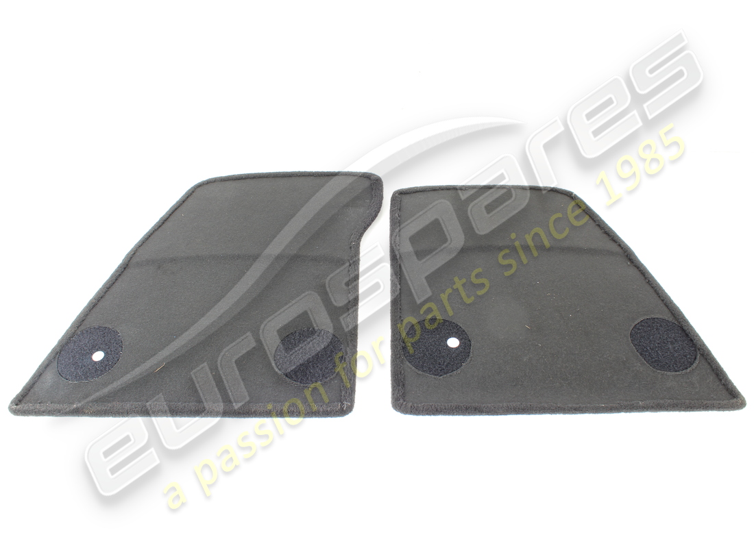 KIT DE TAPIS DE SOL FERRARI UTILISÉ. NUMÉRO DE PIÈCE 946024 (2) kit de tapis de sol ferrari utilisé. numéro de pièce 946024 (2)
