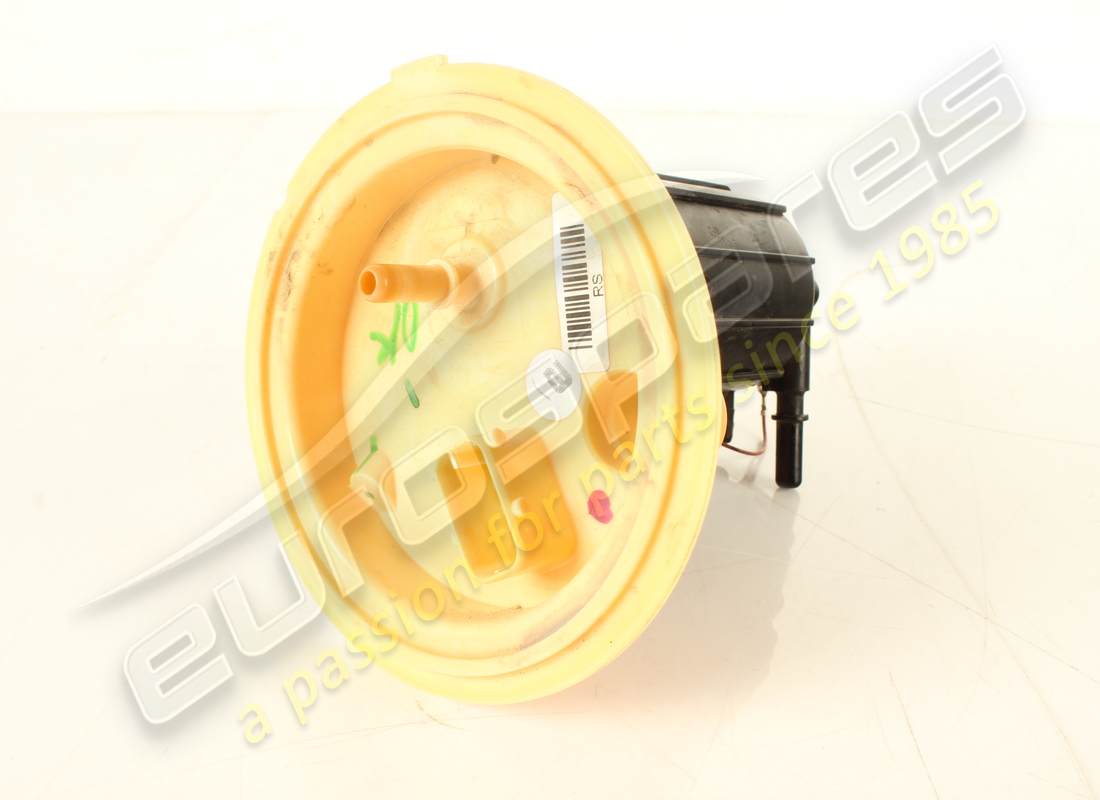 FILTRE DE POMPE À CARBURANT DROIT Ferrari UTILISÉ. NUMÉRO DE PIÈCE 282784 (1)