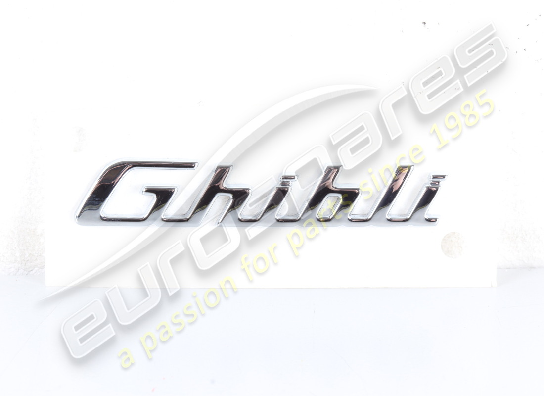 nouveau maserati sigla ghibli su corniche mo. numéro de pièce 670022032 (1)
