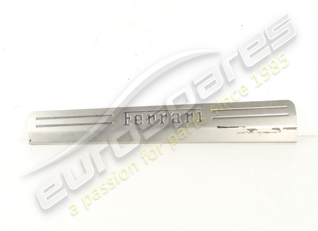 UTILISÉ Ferrari PLAQUE DE PIED DROIT. NUMÉRO DE PIÈCE 81361800 (1)