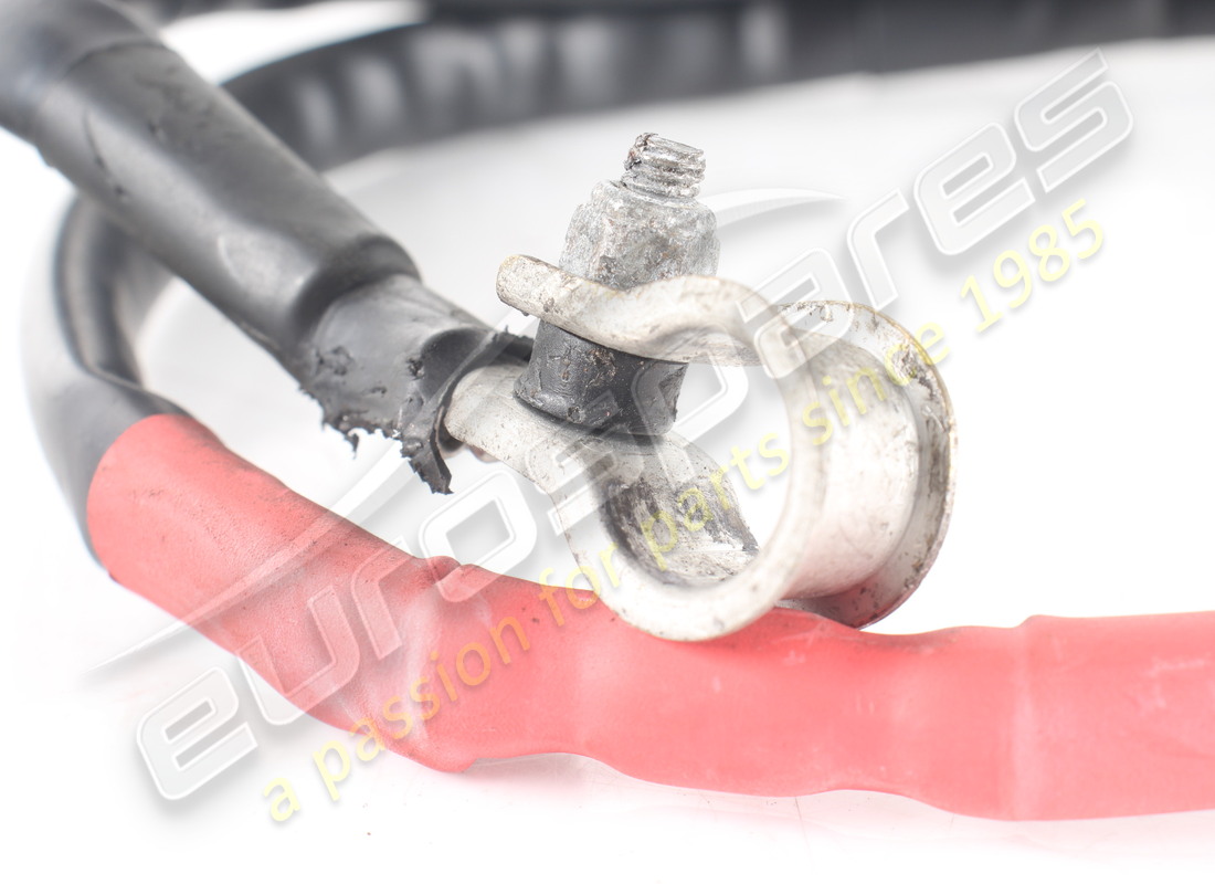utilisé maserati interrupteur principal de batterie. numéro de pièce 383000322 (4)