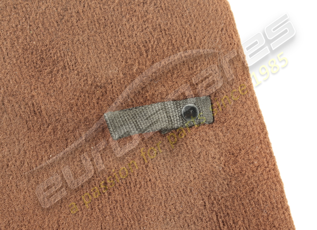 PANNEAU DE FERMETURE DU COMPARTIMENT CENTRAL AVANT DROIT D'OCCASION. NUMÉRO DE PIÈCE : 839921.. (3) panneau de fermeture du compartiment central avant droit d'occasion. numéro de pièce : 839921.. (3)