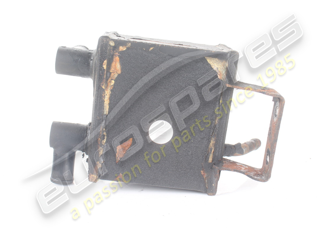 SÉPARATEUR D'HUILE UTILISÉ MASERATI. RÉFÉRENCE 573984900 (4) séparateur d'huile utilisé maserati. référence 573984900 (4)