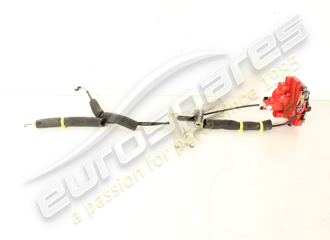 SERRURE DE PORTE DROITE Ferrari UTILISÉE. NUMÉRO DE PIÈCE 83987800 (1)