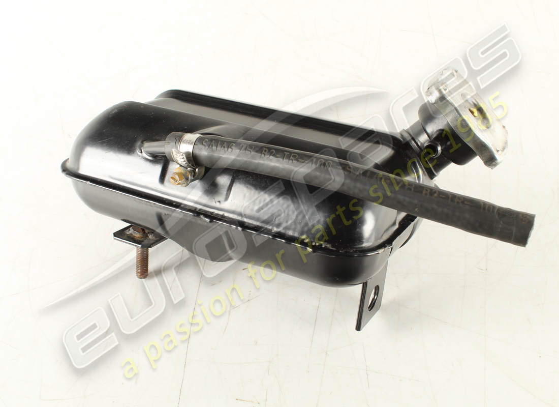 RÉSERVOIR COLLECTEUR UTILISÉ FERRARI. NUMÉRO DE PIÈCE 126466 (3) réservoir collecteur utilisé ferrari. numéro de pièce 126466 (3)