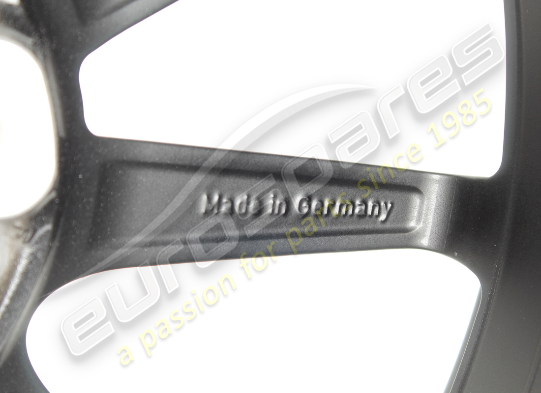 NOUVELLE JANTE EN ALLIAGE NOIR MAT PORSCHE. RÉFÉRENCE 992601025DDJE1 (5) nouvelle jante en alliage noir mat porsche. référence 992601025ddje1 (5)