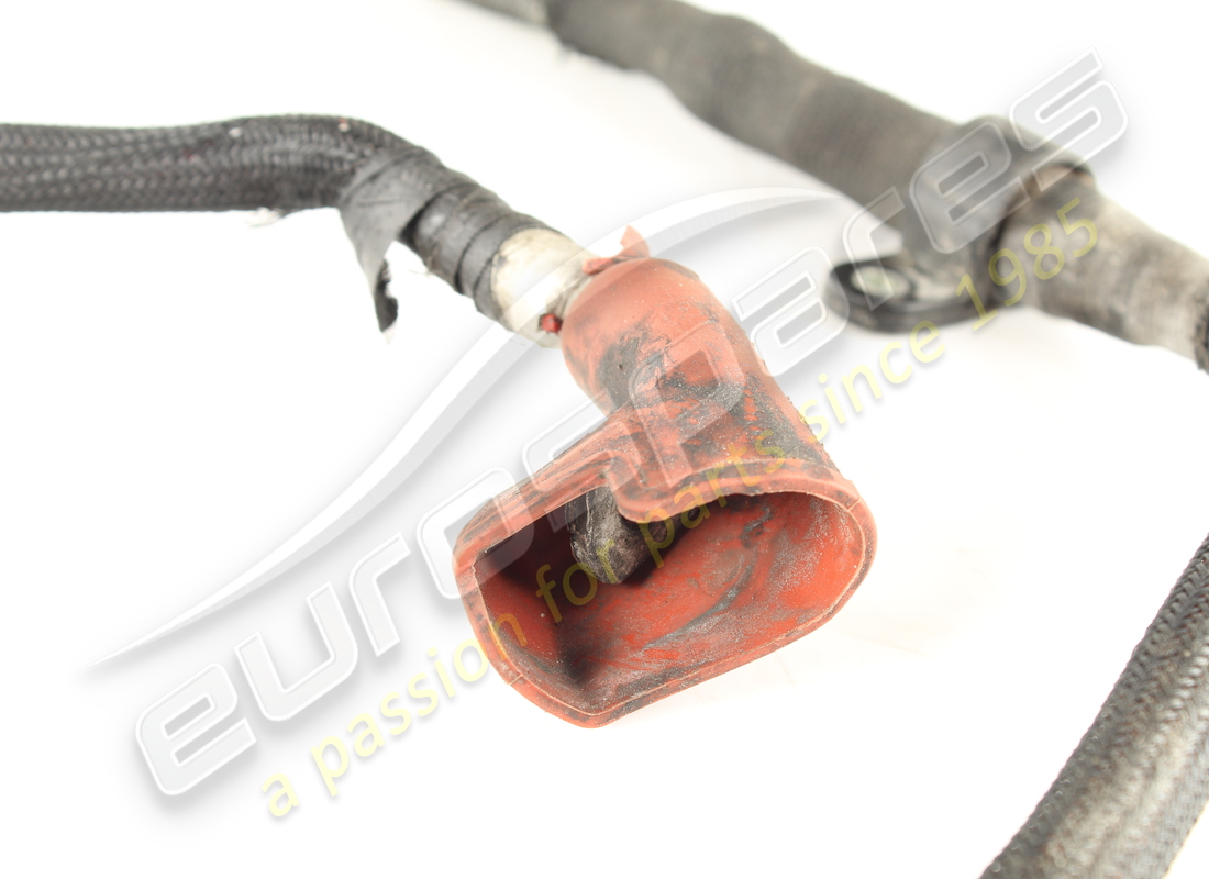 CÂBLE D'ALTERNATEUR VERS DÉMARREUR D'OCCASION FERRARI. RÉFÉRENCE 262817 (2) câble d'alternateur vers démarreur d'occasion ferrari. référence 262817 (2)