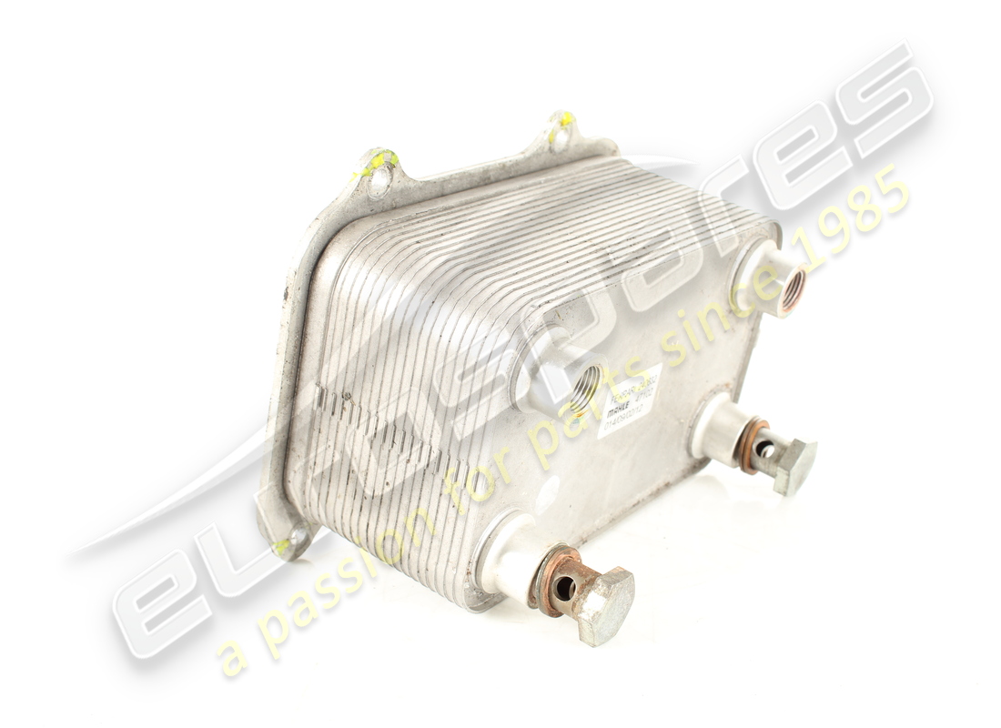 ÉCHANGEUR DE CHALEUR À HUILE FERRARI UTILISÉ. NUMÉRO DE PIÈCE 240632 (2) échangeur de chaleur à huile ferrari utilisé. numéro de pièce 240632 (2)