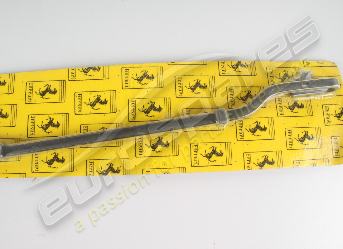 nouveau ferrari bras d'essuie-glace droit lhd numéro de pièce 63756200 (3)