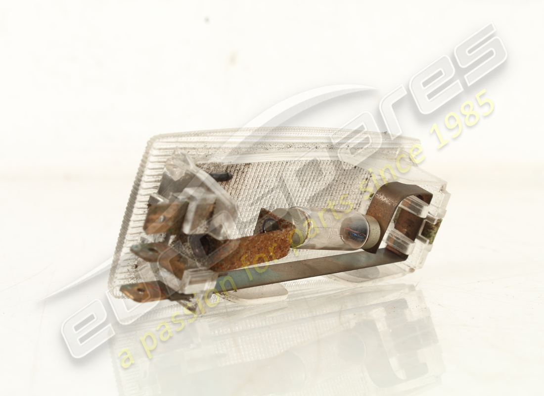 UTILISÉ FERRARI INTÉRIEUR DE LAMPE. NUMÉRO DE PIÈCE 60326709 (2) utilisé ferrari intérieur de lampe. numéro de pièce 60326709 (2)