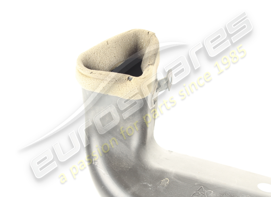 conduit d'air inférieur de ferrari utilisé pour le tableau de bord. numéro de pièce 82402200 (5)