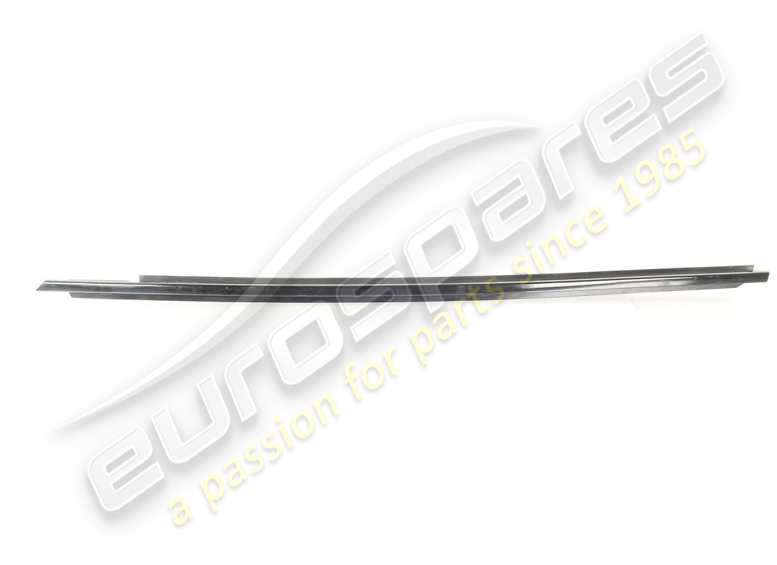 joint d'étanchéité gauche usagé ferrari. numéro de pièce 60635400 (3)