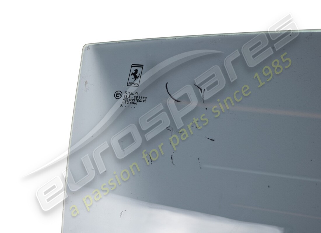 utilisé ferrari rh vitre de porte. numéro de pièce 68543300 (2)
