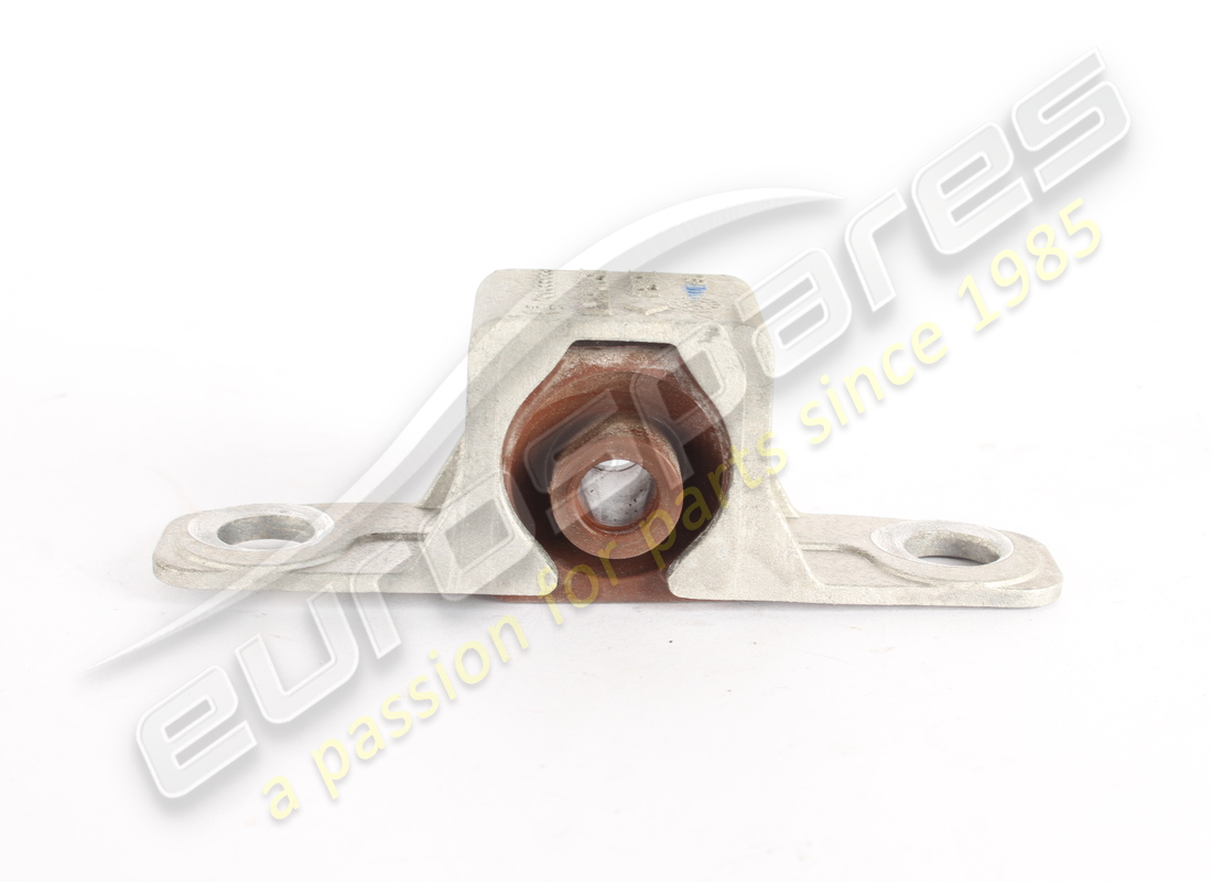ISOLATEUR ET SUPPORT D'OCCASION Maserati. NUMÉRO DE PIÈCE 675001246 (1)