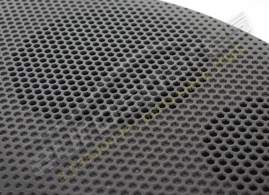 PANNEAU DE HAUT-PARLEUR GAUCHE RHD D'OCCASION FERRARI NUMÉRO DE PIÈCE 778669 (2) panneau de haut-parleur gauche rhd d'occasion ferrari numéro de pièce 778669 (2)