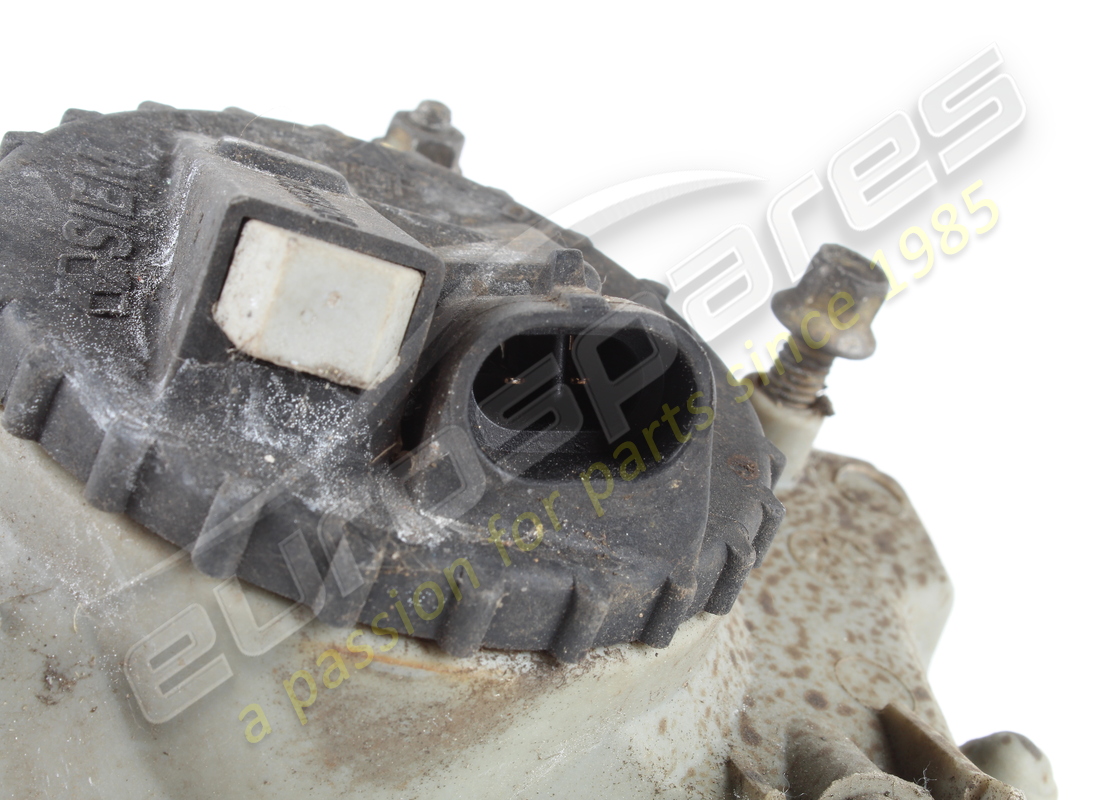 feu antibrouillard droit d'occasion maserati 371009929. numéro de pièce 373100114 (4)
