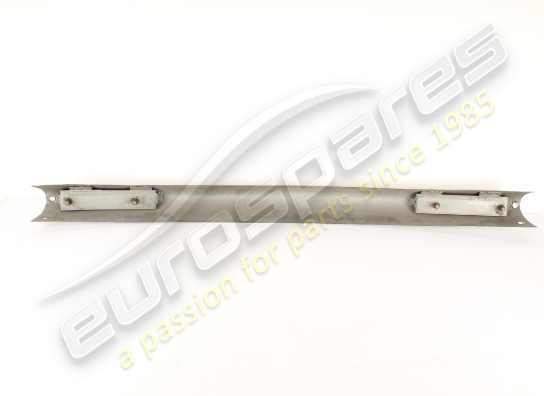 utilisé ferrari pare-choc central arrière. numéro de pièce 2513650602 (2)