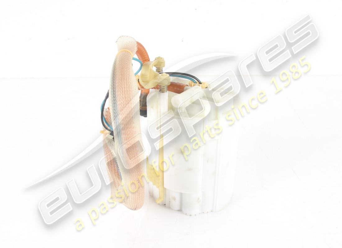 pompe à carburant utilisée ferrari. numéro de pièce 272086 (2)