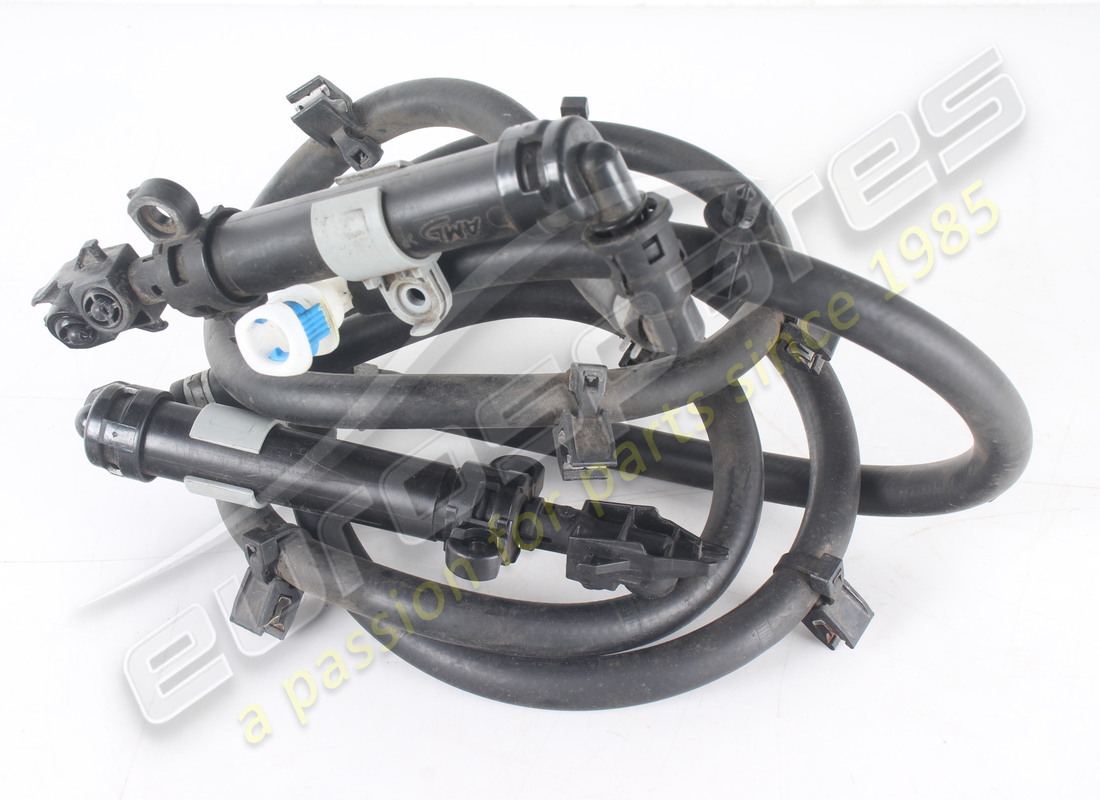 USED FERRARI COMPLETE HEADLIGHT WASHER PIPE. PART NUMBER 87406600 (1) used ferrari complete headlight washer pipe. part number 87406600 (1)