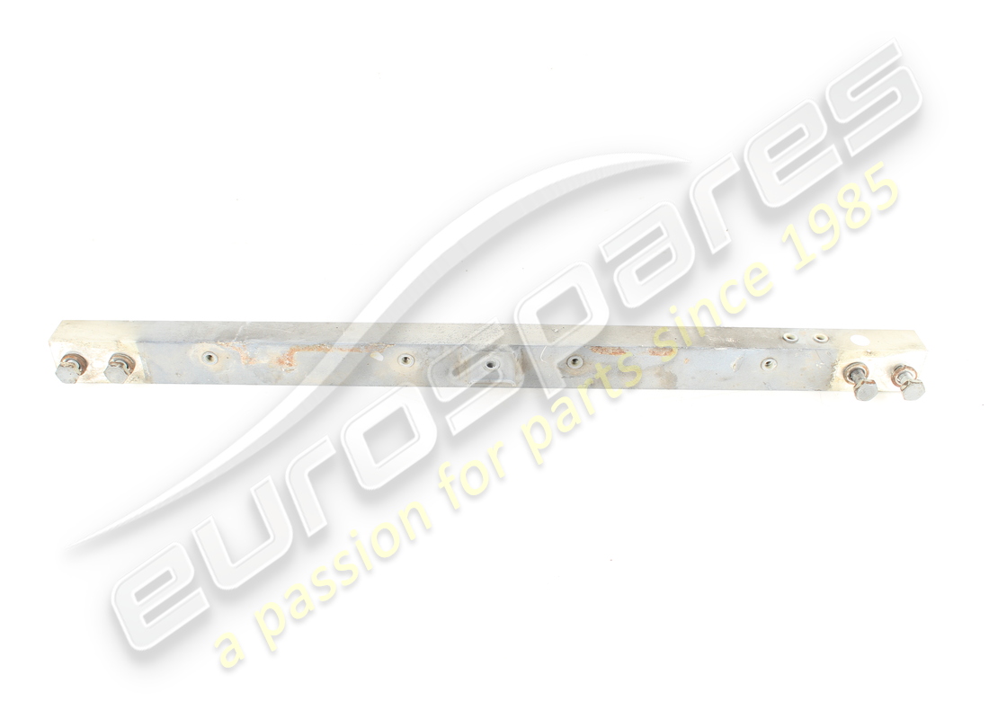 TRAVERSE D'OCCASION Maserati. NUMÉRO DE PIÈCE 67275300 (1)