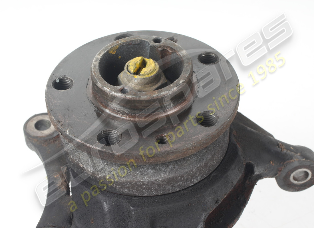 utilisé le moyeu droit eurospares. numéro de pièce eap1225997 (5)