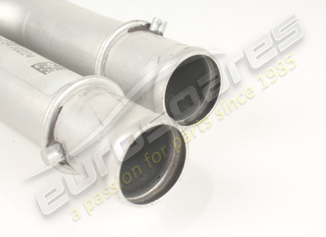 SYSTÈME DE REFROIDISSEMENT À BOBINE D'OCCASION FERRARI À TROIS TEMPS. NUMÉRO DE PIÈCE 871754 (2) système de refroidissement à bobine d'occasion ferrari à trois temps. numéro de pièce 871754 (2)