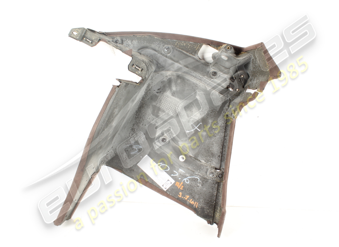 garniture de hayon droit d'occasion ferrari. numéro de pièce 844057.. (5)