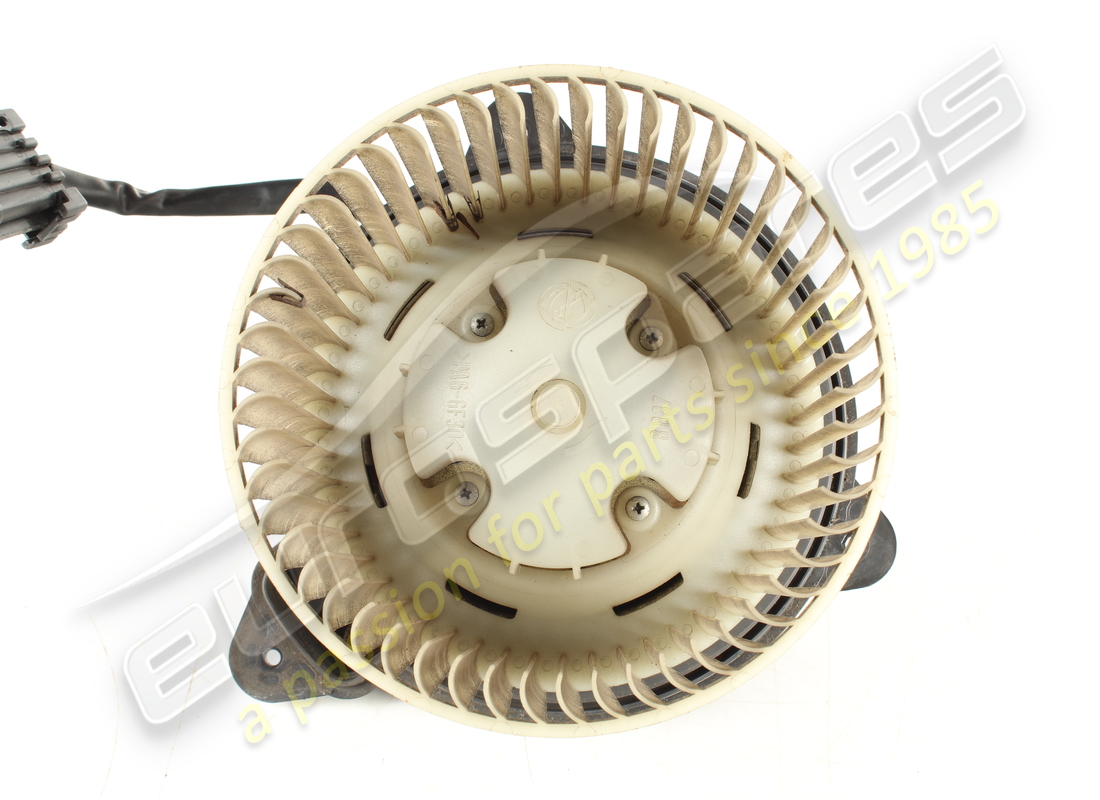 ventilateur électrique d'occasion maserati 338-138 5728216. référence 980010980 (5)