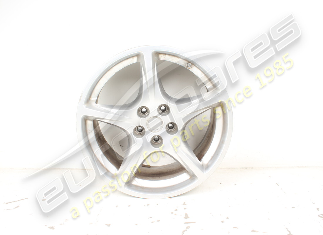 UTILISÉ Ferrari JANTE DE ROUE ARRIÈRE 10JX19 . NUMÉRO DE PIÈCE 194187 (1)
