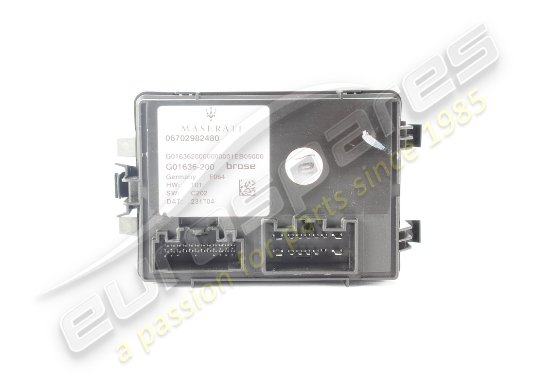 HAYON ARRIÈRE ÉLECTRIQUE D'OCCASION Maserati/DÉMARRAGE À MAIN. NUMÉRO DE PIÈCE 670298248 (1)