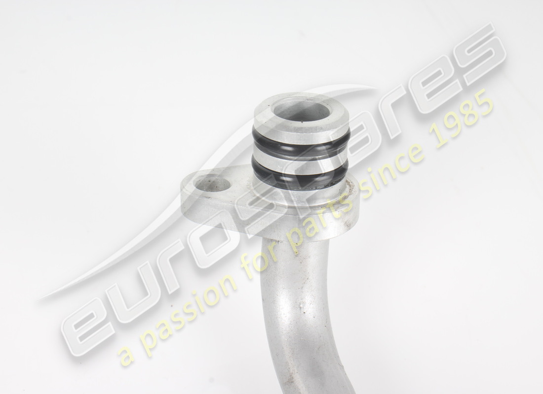 tuyau de sortie de radiateur d'occasion ferrari. numéro de pièce 909762 (3)