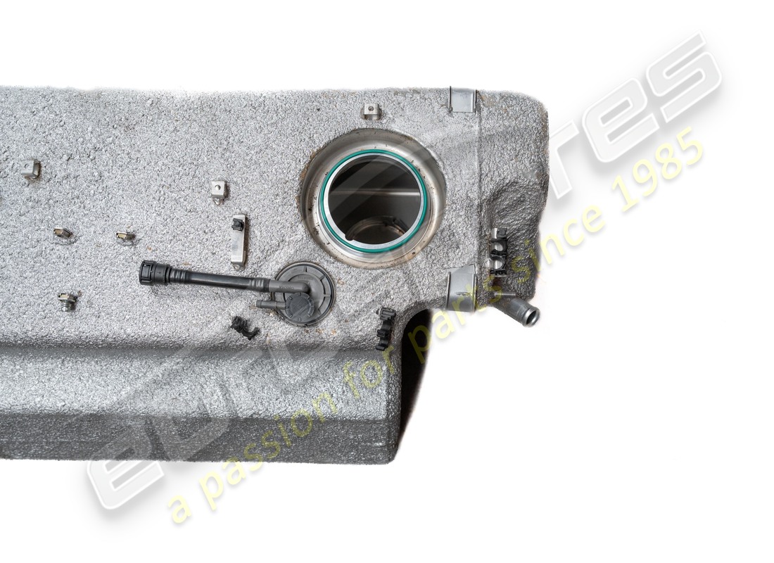 réservoir de carburant ferrari utilisé. numéro de pièce 191486 (2)